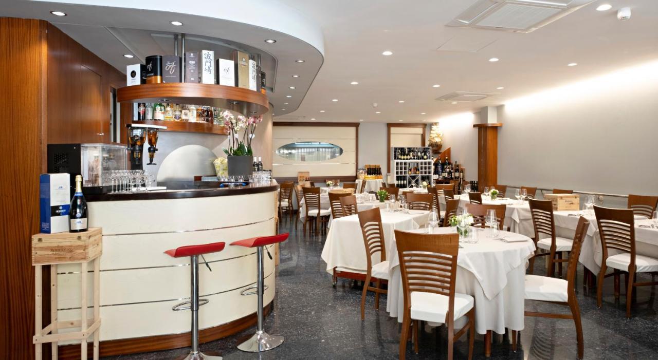 וירג'יו Hotel Mirage מראה חיצוני תמונה